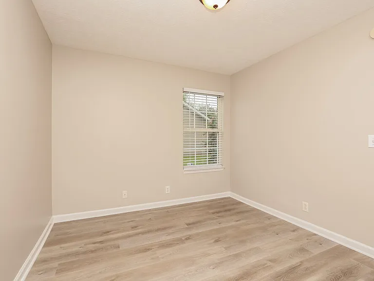 1280 Saint Andrews Dr — Photo 12