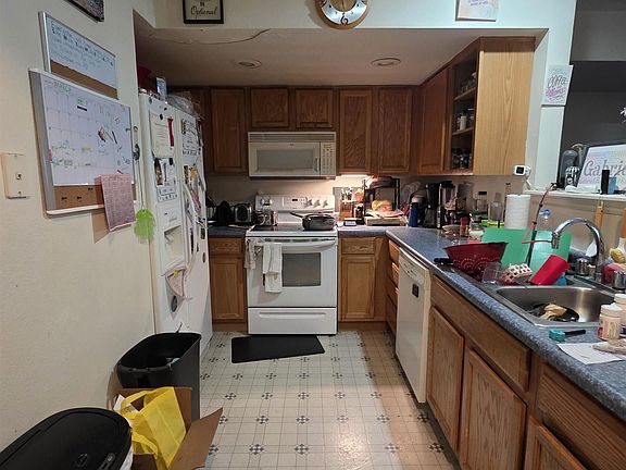 2nd image of 229 Abby Rd