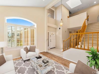 732 S Morningstar Dr, Anaheim, CA, 92808