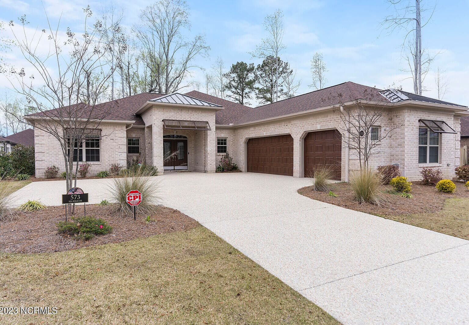 573 Sea Holly Drive Castle Hayne NC 28429 Zillow