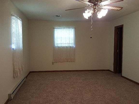 3rd image of 5980 Newtonsville Rd
