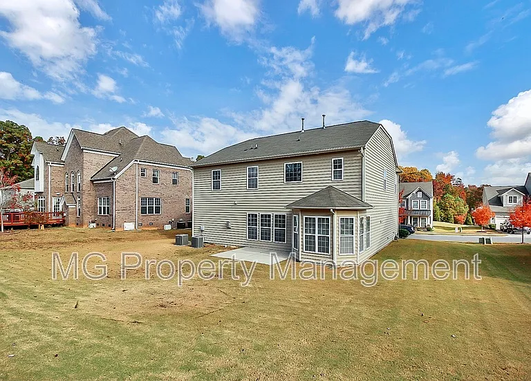15111 Brannock Hills Dr — Photo 29