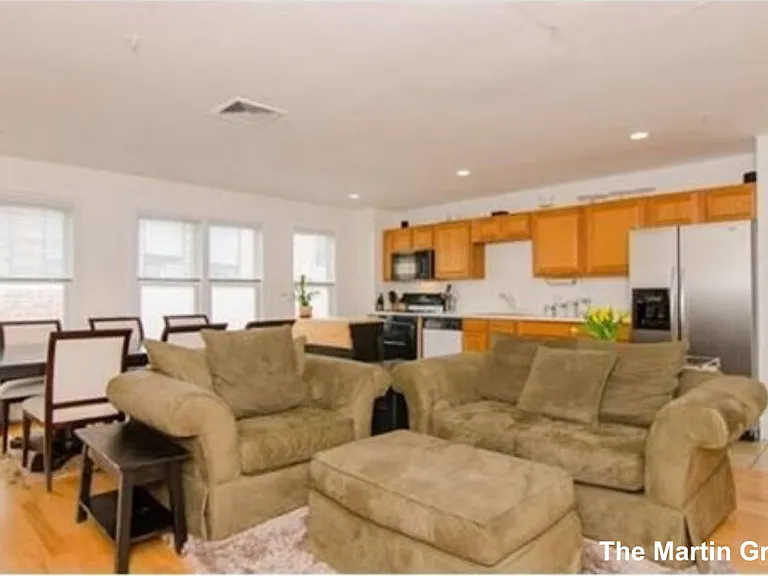 1 Davenport St #8 — Photo 3