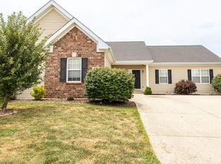 713 Rogue River Dr, Shiloh, IL 62221