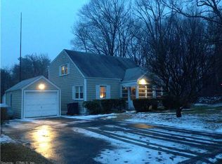 30 Koger Rd, Trumbull, CT 06611