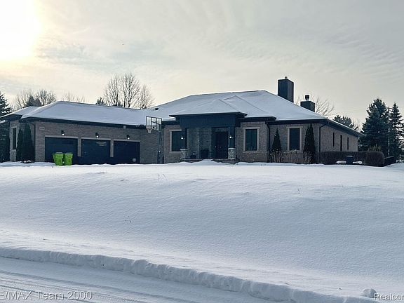 4th image of 64164 Campground Rd
