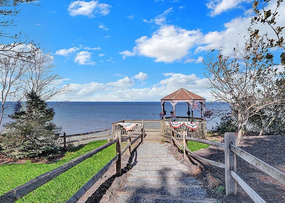 Front door Water View/Gazebo