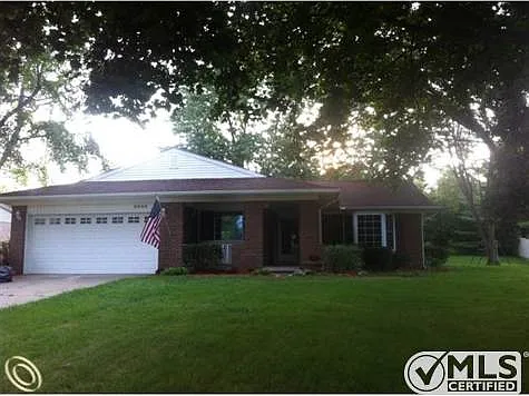 5230 Shoreline Blvd photo 1