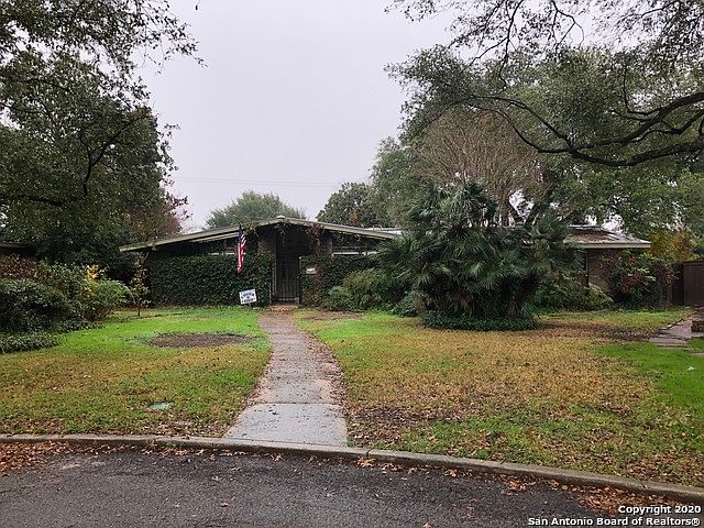 1st image of 8314 Laurelhurst Dr
