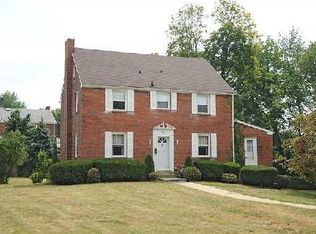 1016 Irwin Dr, Pittsburgh, PA