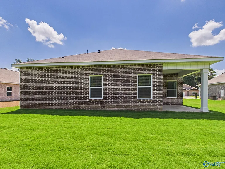 1325 Eidson St — Photo 39