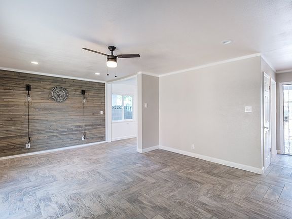 5th image of 45322 Saigon Ave