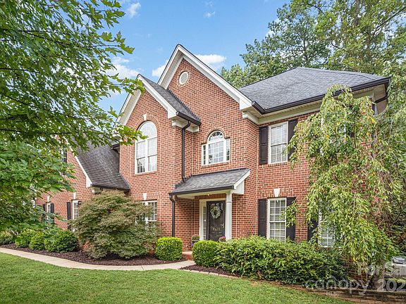 2nd image of 9611 Devonshire Dr