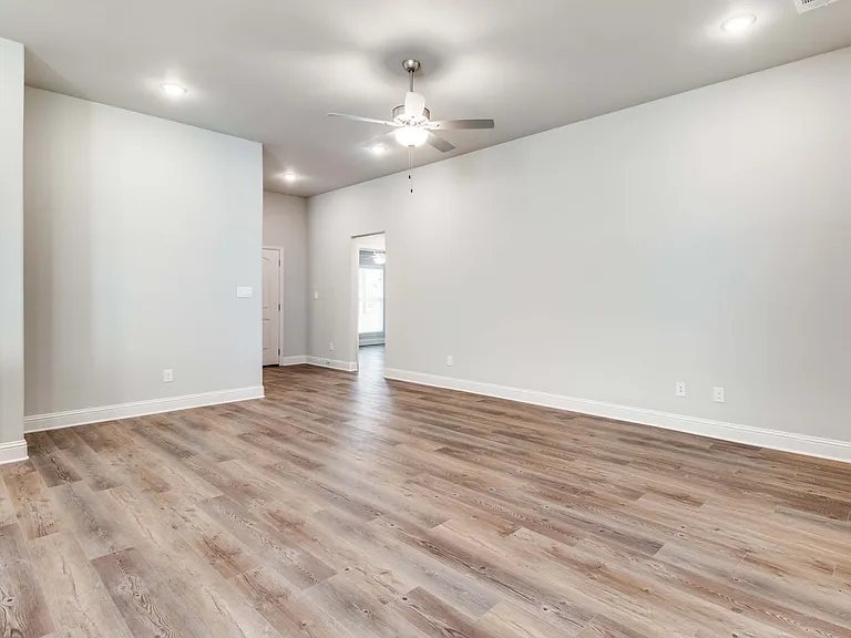 2905 Orchid Dr — Photo 4