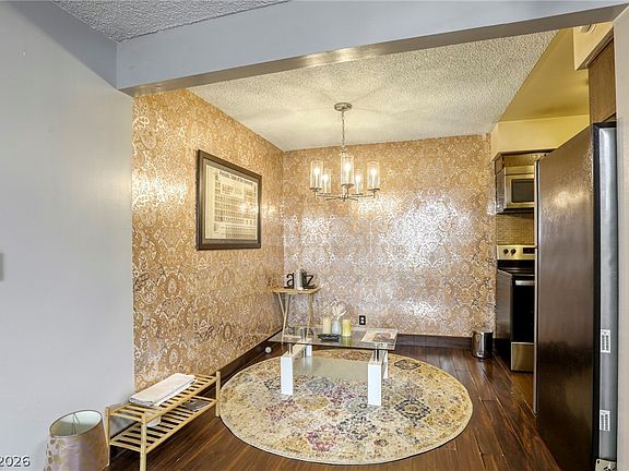 5th image of 585 S Royal Crest Cir Unit 20