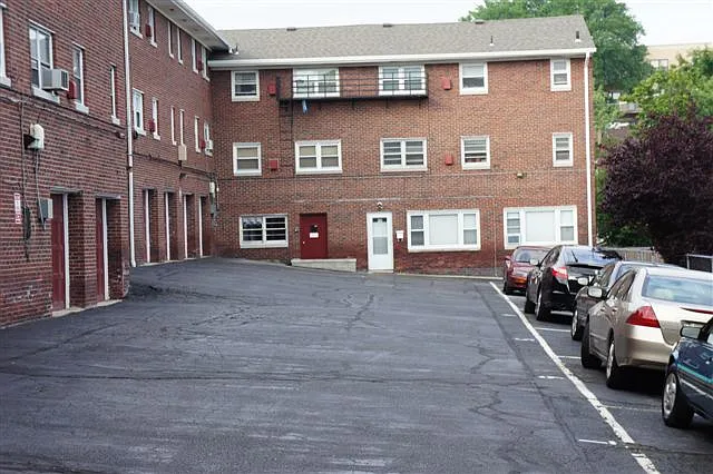 Bergenwood Apartments — Photo 5
