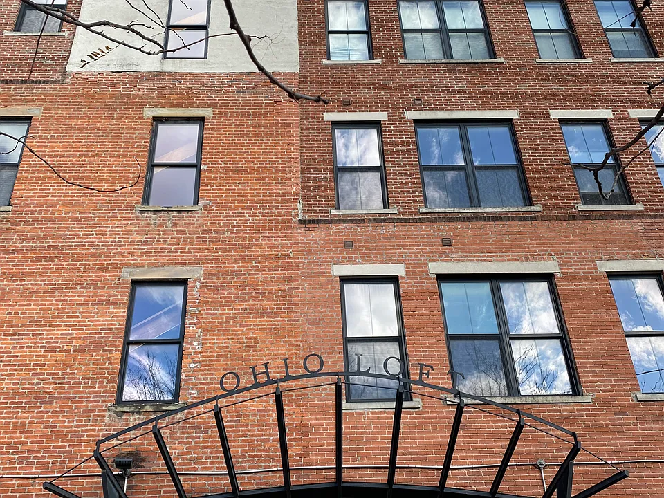 139 E Main St #400