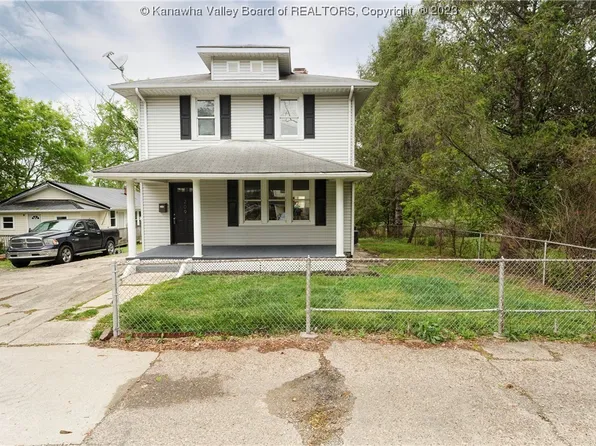 209 Allen Dr, South Charleston, WV 25303