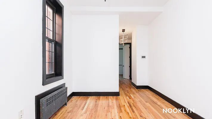 Rented by Nooklyn NYC LLC | media 27