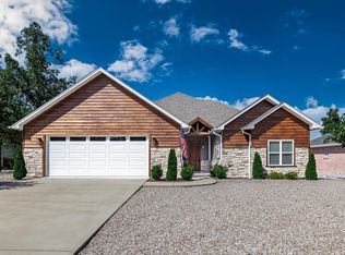 171 Cifuentes Way, Hot Springs Village, AR 71909