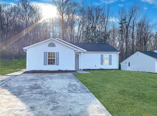 138 Coles Court Dr, Commerce, GA 30529