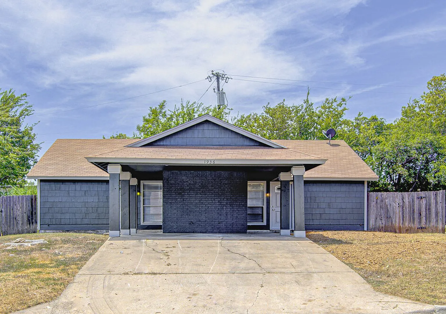 1936 Nicole Cir — Photo 1