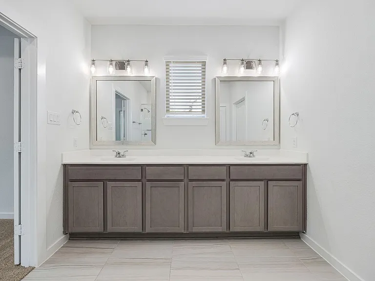21647 Alberta Forest Cir — Photo 15