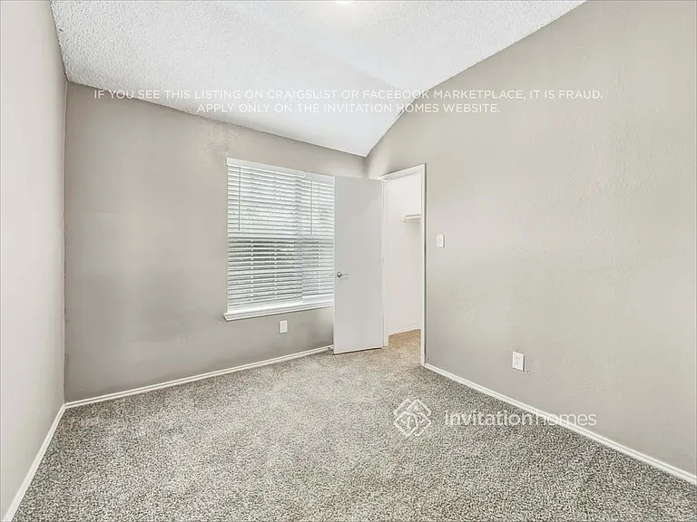 1111 Brewer Dr — Photo 17