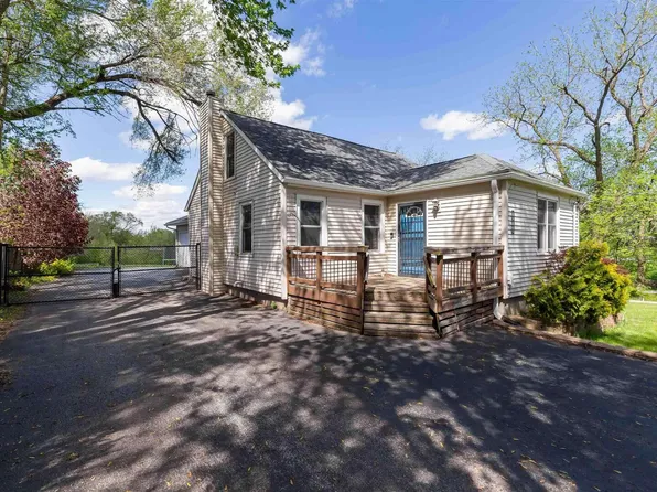 1942 W 48th St, Davenport, IA 52806