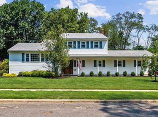 11 Alimar Dr, Middletown, NJ 07748