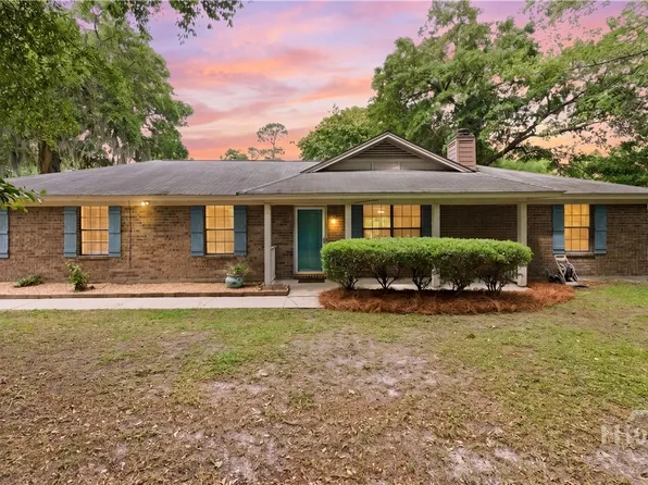 201 Blue Heron Drive, Savannah, GA 31410