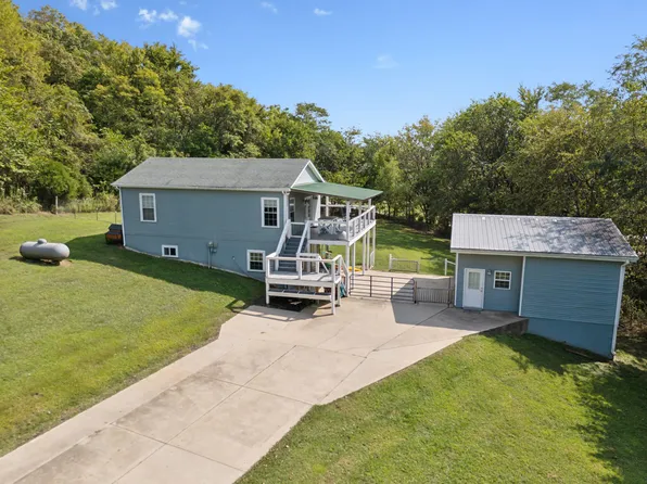 36 Old Trammel Rd, Lebanon, TN 37090