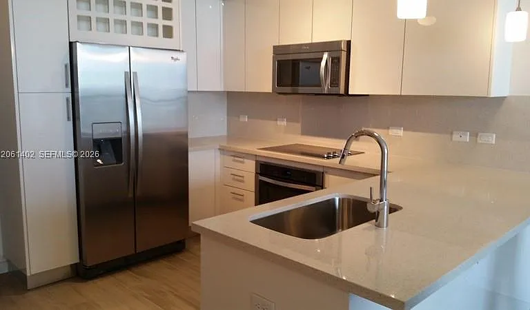999 SW 1st Ave #2511 — Photo 1