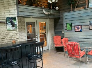 211 Drake Ave, Rochelle, IL 61068