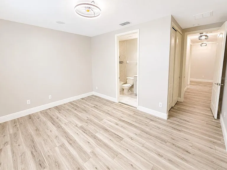 10403 Belfry Cir — Photo 14