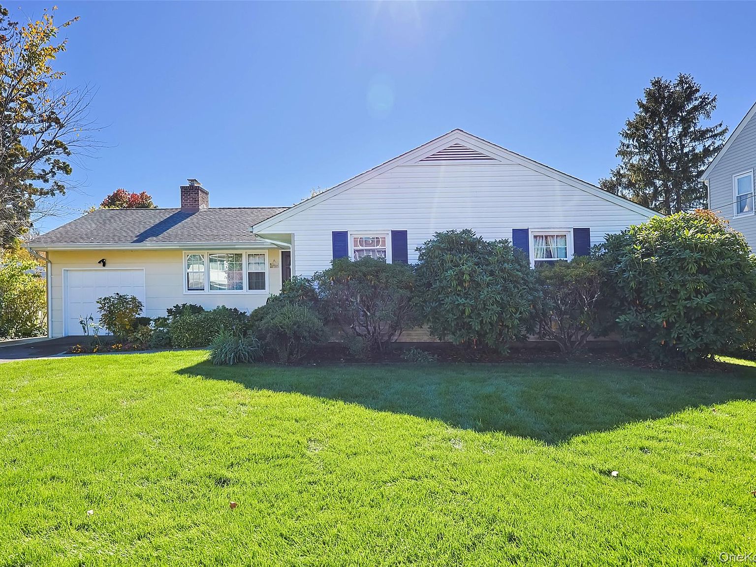 【116冊】GA HOUSES 14～129 14 Cedar Street, Greenvale, NY 11548 | Zillow
