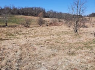 15 Community Ave, Uniontown, PA 15401