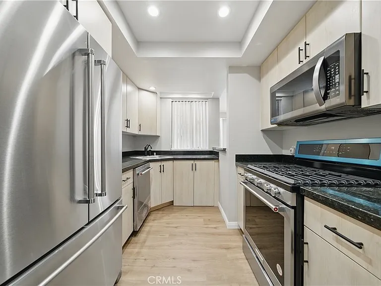7826 Topanga Canyon Blvd #218 — Photo 29