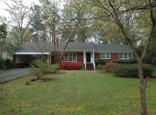 2601 Woodbrook Ln, Charlotte, NC 28211