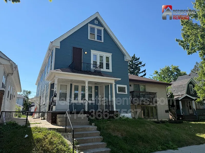 845 S 75th St
