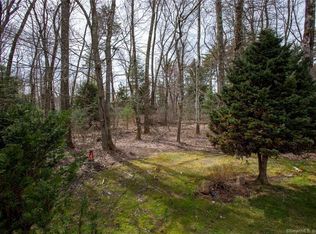 139 Town Farm Rd, Enfield, CT 06082