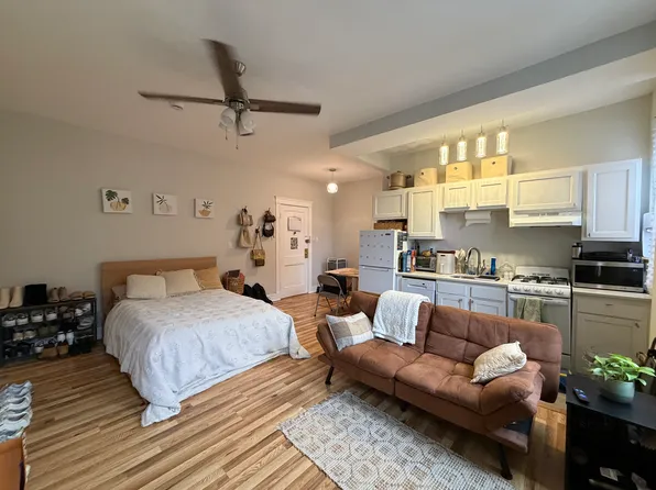 1251 Commonwealth Ave APT 3, Allston, MA 02134