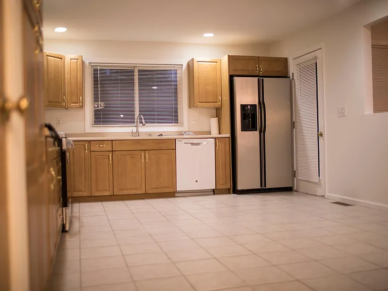 37 America Blvd #1C — Photo 11