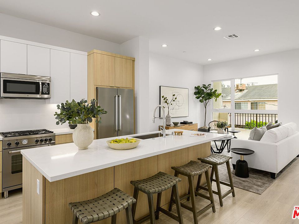 1st image of 6122 Marbella Pl