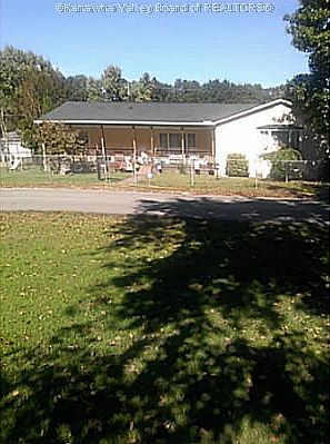 1st image of 4702 Lancaster Ave