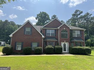 6157 Redtop Loop, Fairburn, GA 30213