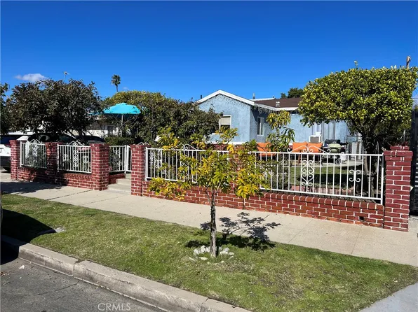 11121 Lull St, Sun Valley, CA 91352