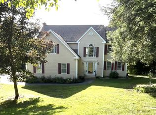 7 Meadowood Dr, Franklin, NH 03235