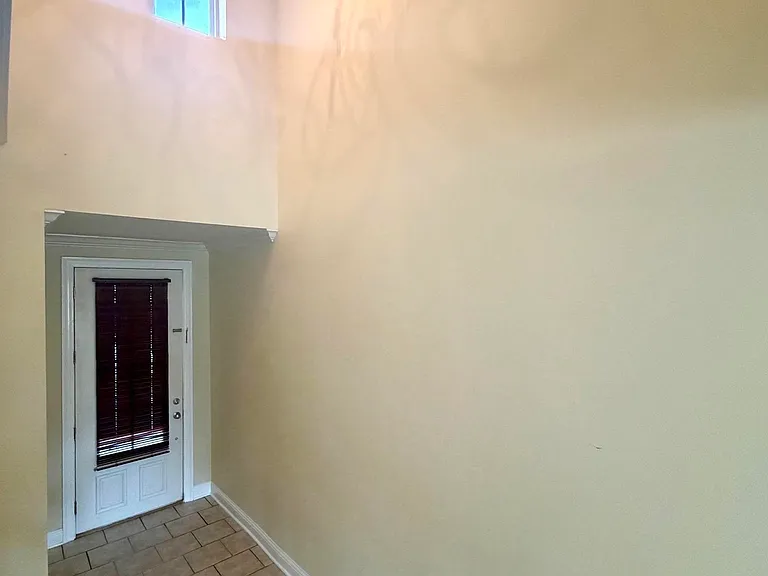 18163 Pinehurst Dr — Photo 12