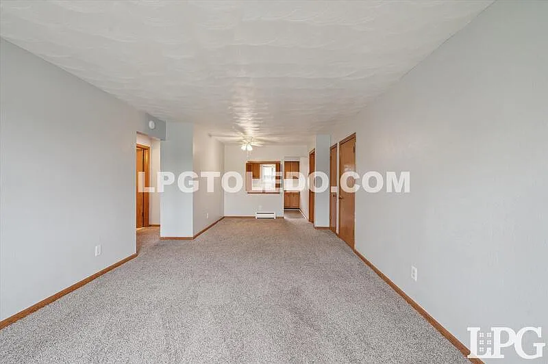 2 bed, 1.0 bath, 850 sqft, $850 — Photo 4